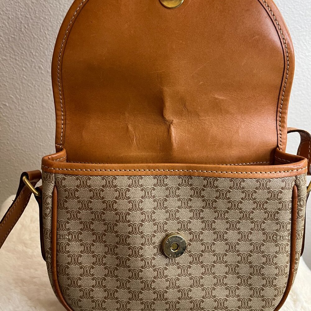 Vintage Celine Beige Macadam Crossbody - Picture 10 of 14
